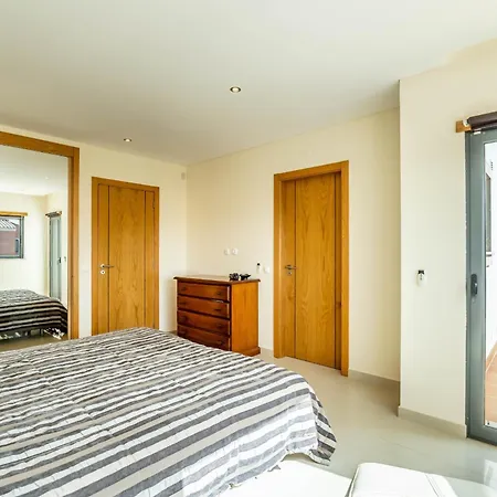 Feliz Algarve With Private Pool - Sao Rafael * Албуфейра