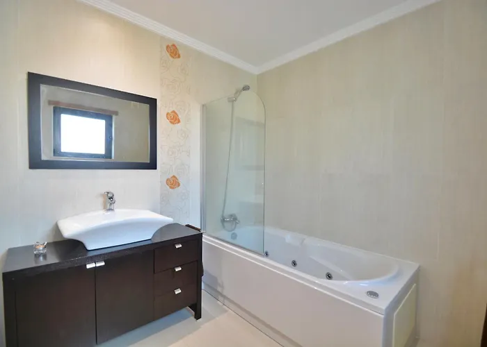 Villa Feliz Algarve With Private Pool - Sao Rafael *