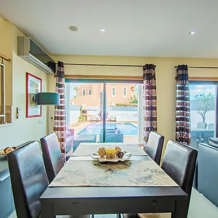 فيلة Feliz Algarve With Private Pool - Sao Rafael البوفيرا
